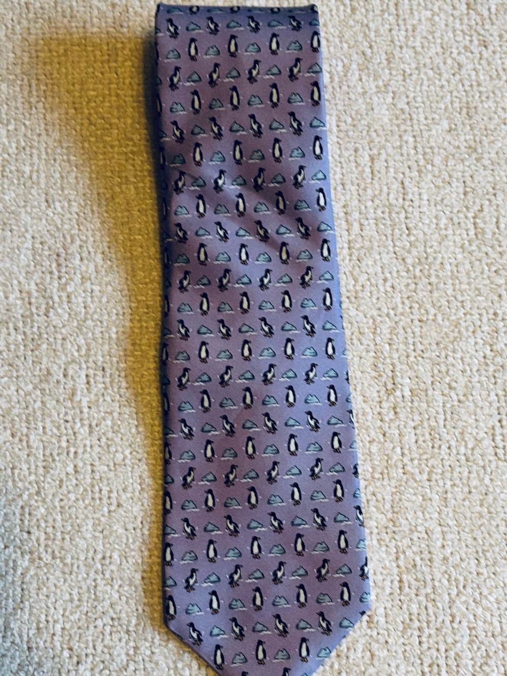 Brooks Brothers Men's Lavender Penguin Animal Print Silk Tie Woven Pointed